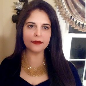 Meet your Posher, Karima